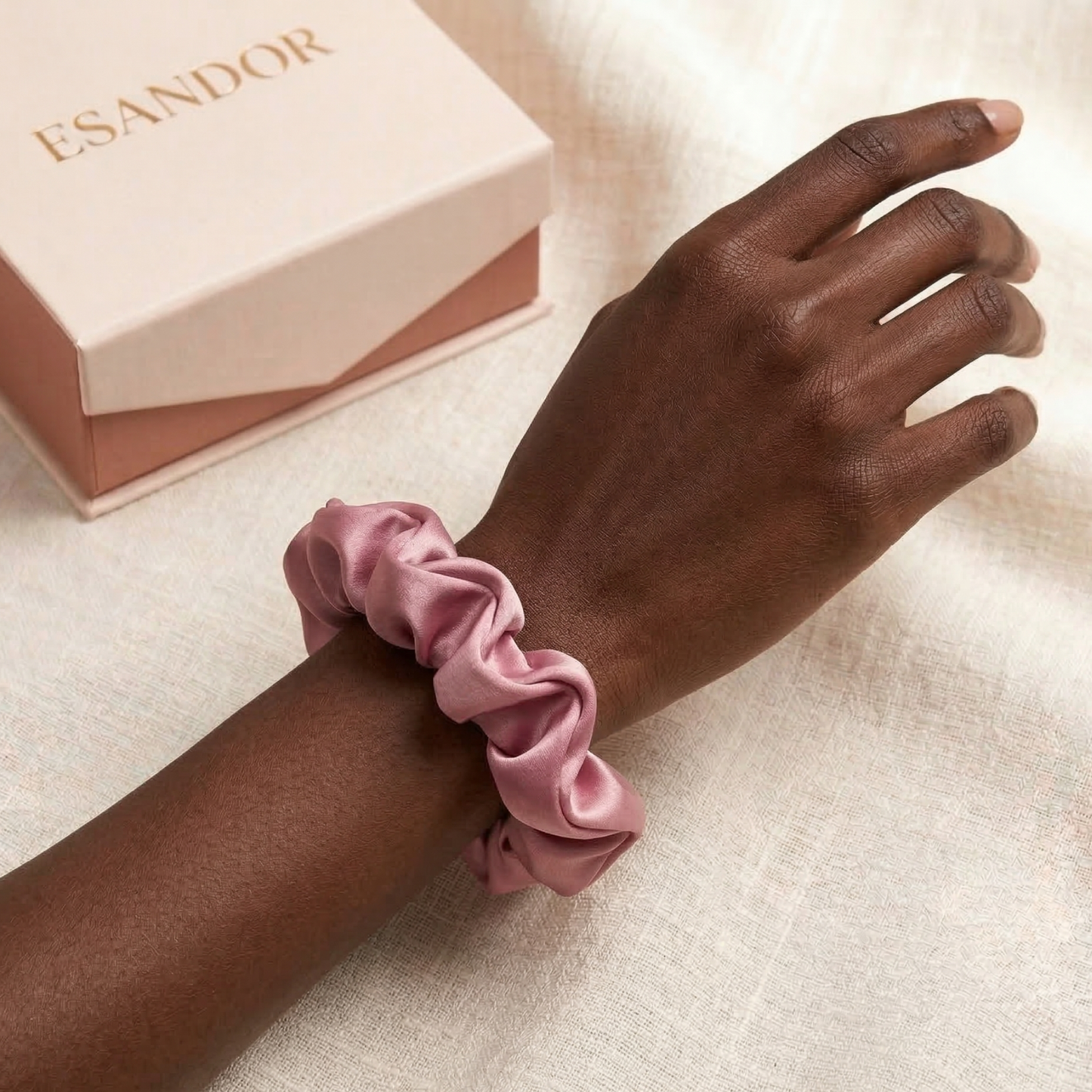 ESANDOR Satin Scrunchie - Rose Gold | Anti-Frizz & No-Crease Hair Tie