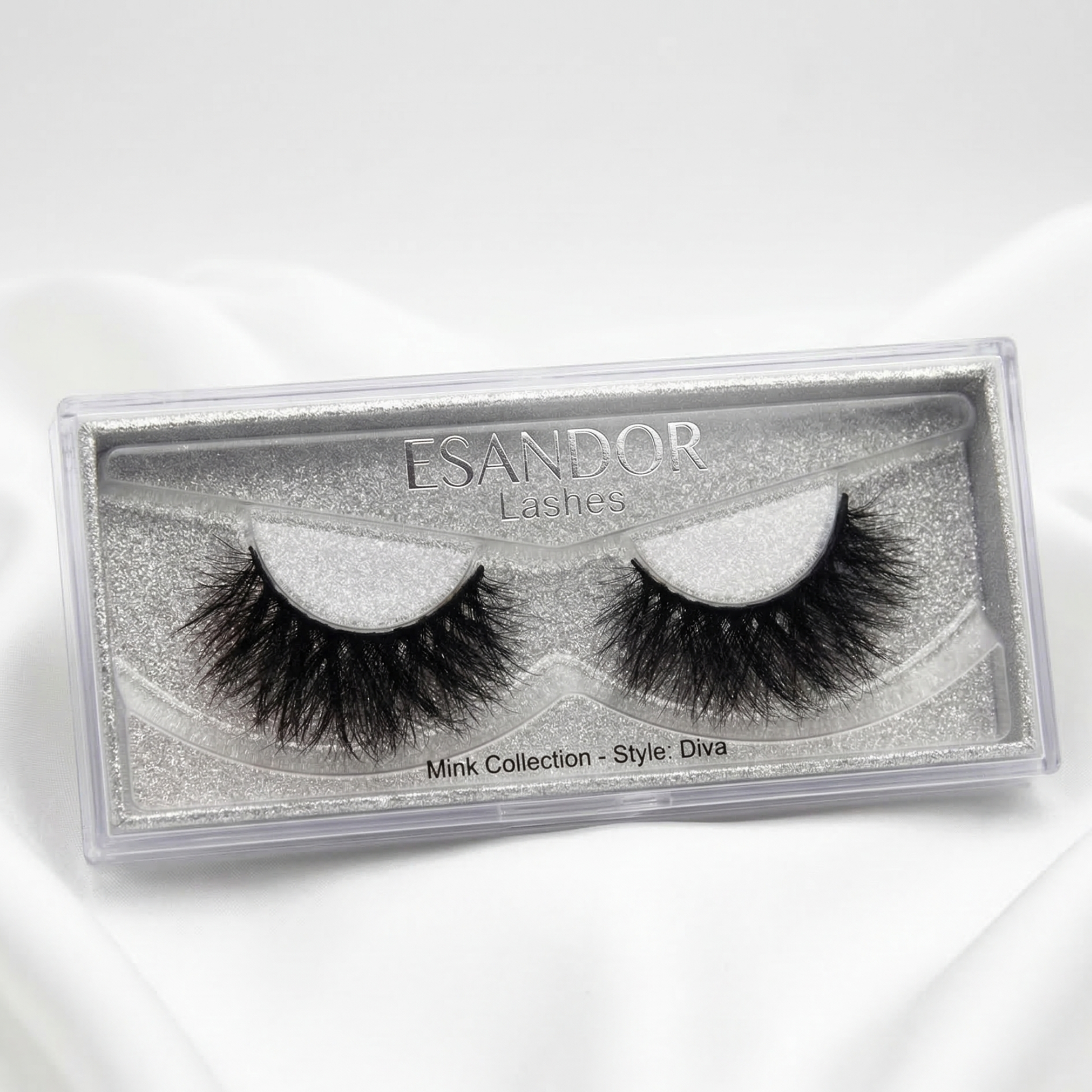 Esandor false eyelashes in a clear packaging box on a white background